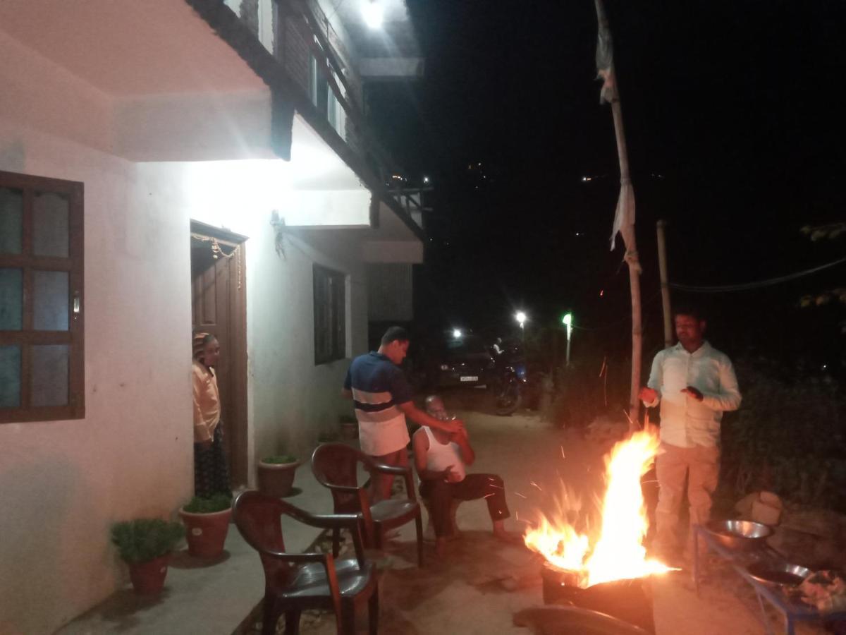 Unique Point Home Stay Nagarkot Δωμάτιο φωτογραφία
